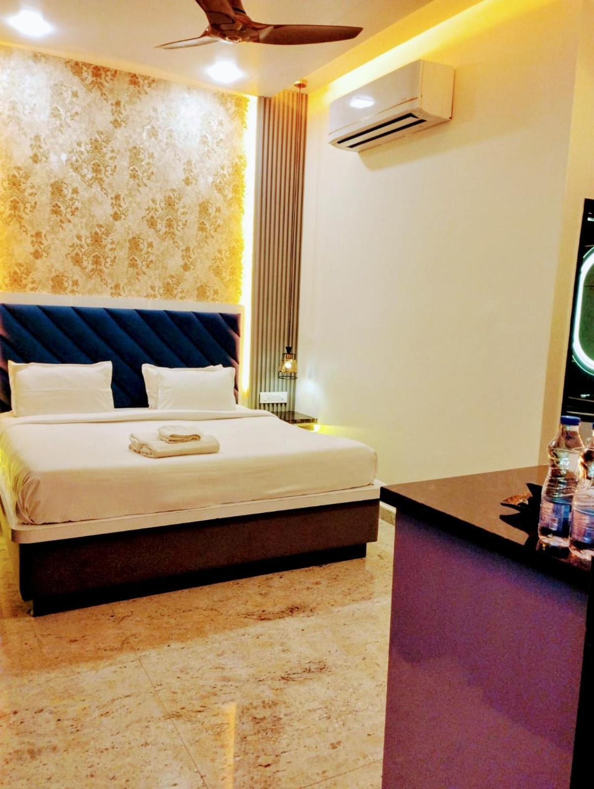 Hotel Town Grand Agra  Esterno foto