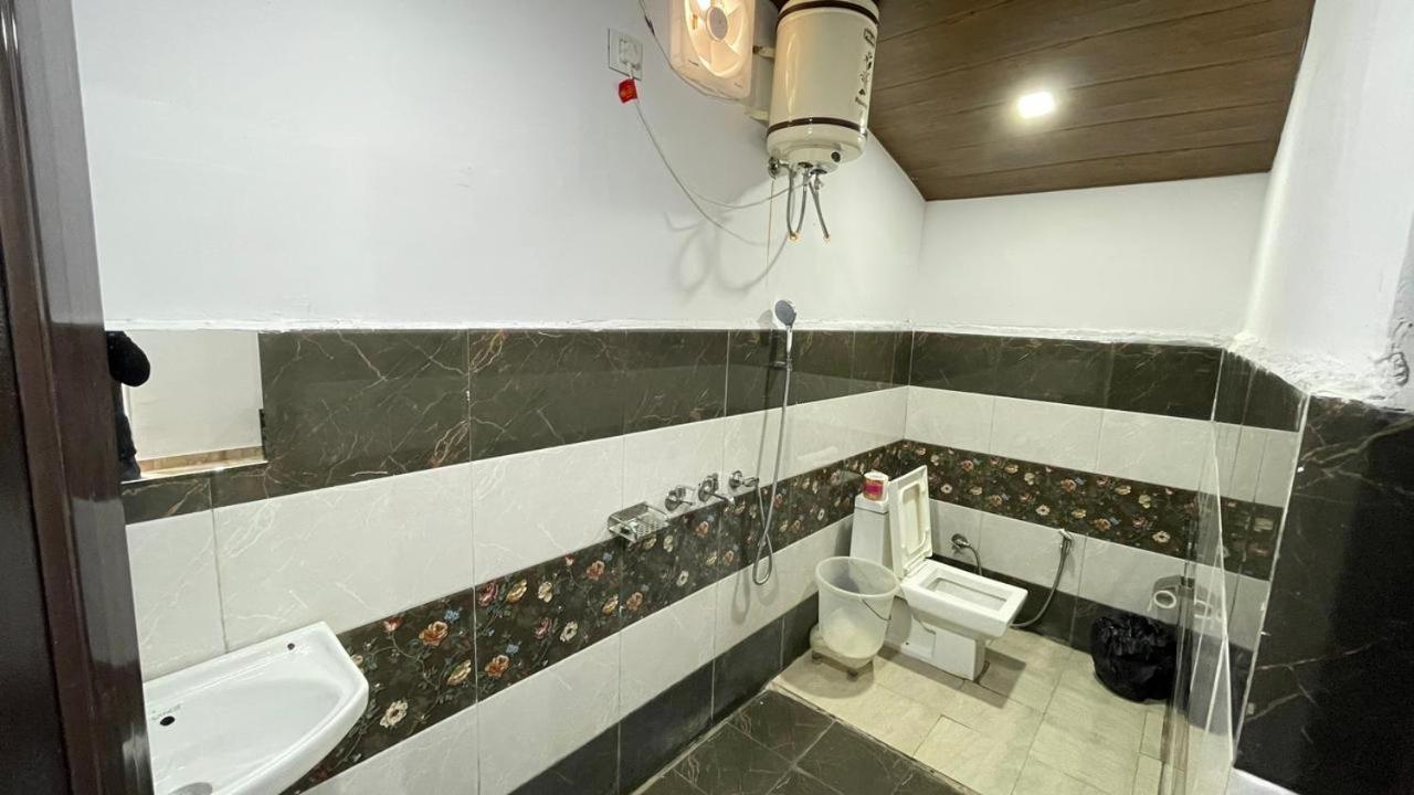 Hotel Town Grand Agra  Esterno foto