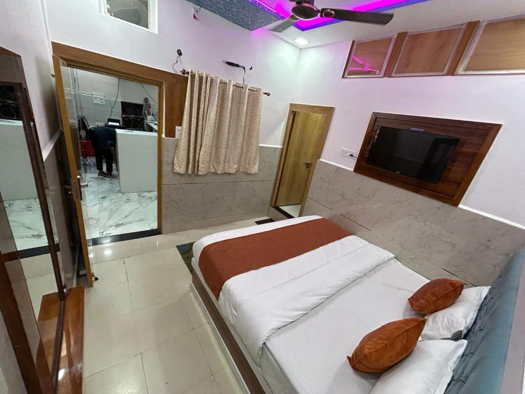 Hotel Town Grand Agra  Esterno foto